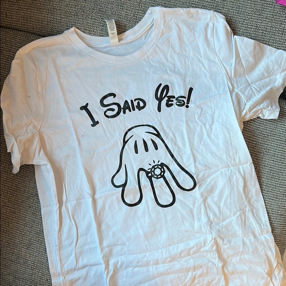 Graphic Tee 'I Said Yes!' White